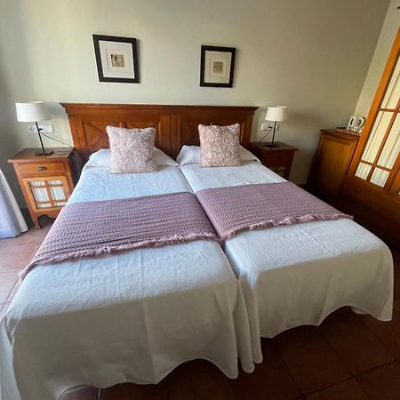 Hotel Es Mercadal Zewnętrze zdjęcie