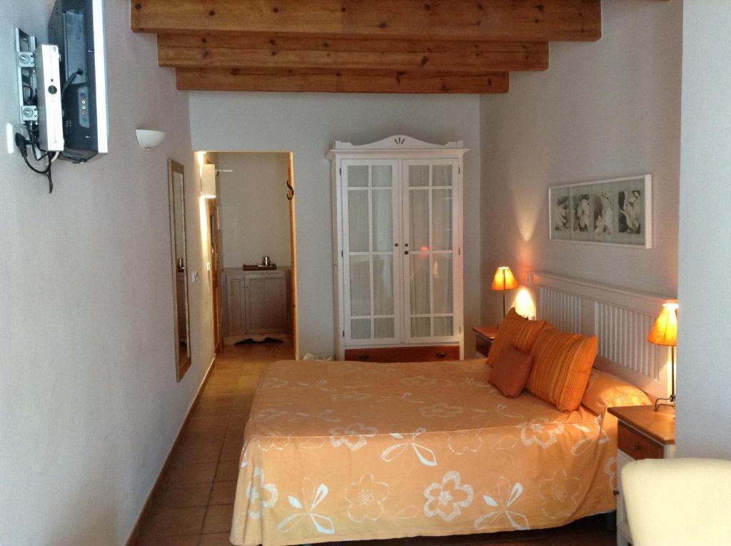 Hotel Es Mercadal Zewnętrze zdjęcie