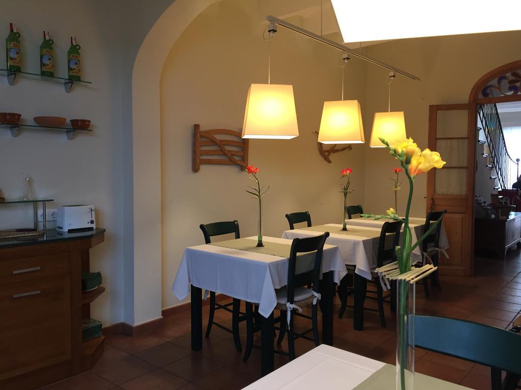 Hotel Es Mercadal Zewnętrze zdjęcie