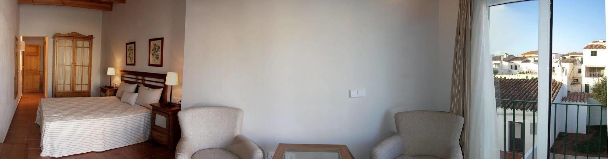 Hotel Es Mercadal Zewnętrze zdjęcie